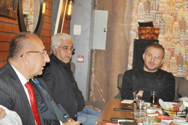 KAS-DER Genel Başkanı, gazetecilerle buluştu 3 kasder genel baskani gazetecilerle bulustu 4 s7H9JWeeB