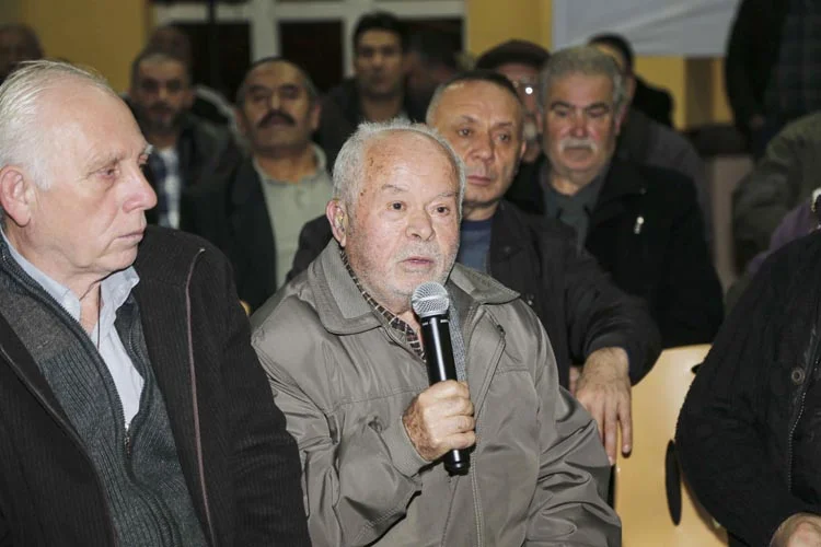 Başkan Çelikbilek Kavacık’ta imarı anlattı 4 kavacik meclis 3 M0AD8rsbrk