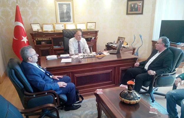 Beykoz Kaymakamı’na şampiyon master forması 2 kaymakam for EYJmnMTmR7