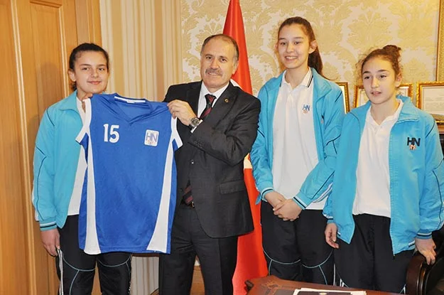 Kaymakam Katırcı'nın kabulünde Cuma bereketi 2 kaymakam subat ZRWqU7ba r