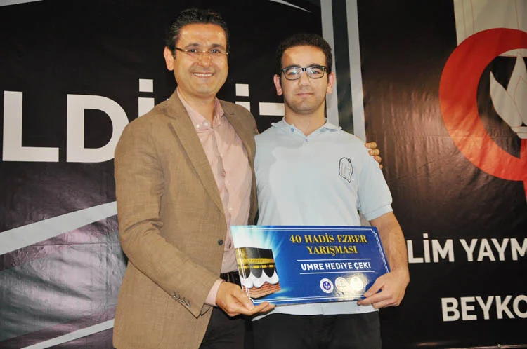 Kırk hadisi ezbere okudular 2 kaymakam umre 17 6eyjNAkWiJ