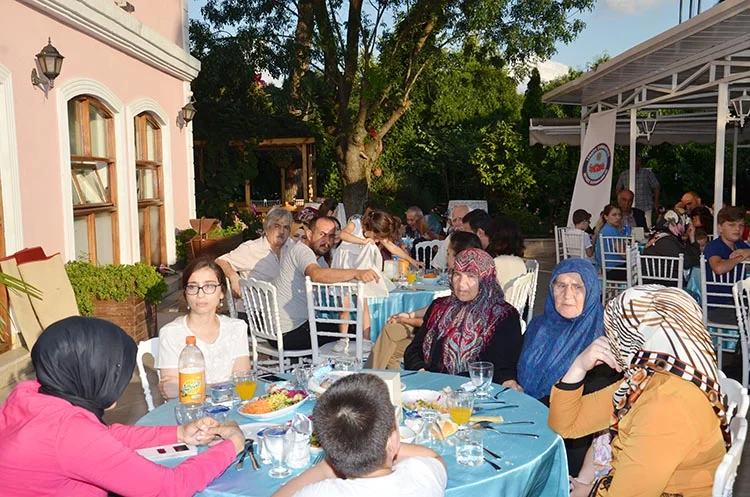 Katırcı, şehit ailelerini ve gazileri ağırladı 4 kaymakam yem MA 04t5yt