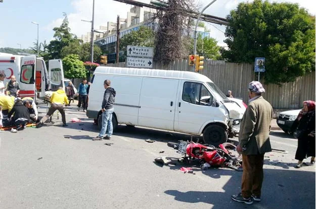 Beykoz'da facia geliyorum dedi 1 kaza motor 3 jpY9gCygs