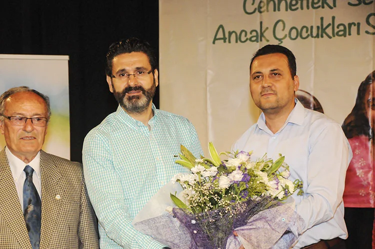 Beykoz’un Kızılay’ına ne oldu beyler? 4 kent konsey vitrin 1 hlBTzLbmv1