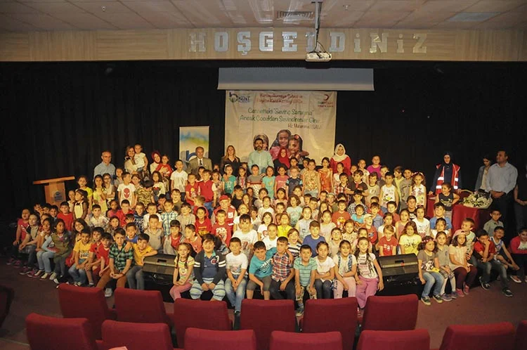 Beykoz’un Kızılay’ına ne oldu beyler? 5 kent konsey vitrin 9 dgXYA8Xamk