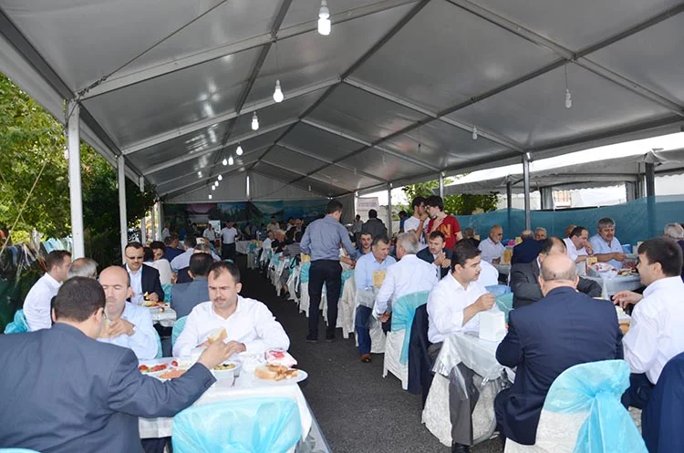 Büyük Kermesin açılışını Beykoz Kaymakamı yaptı 6 kermes beyk QcbbSheDtw