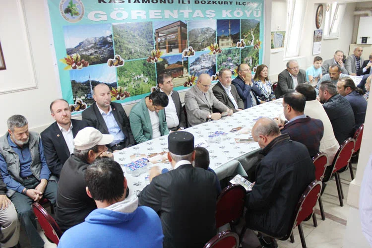 Kastamonu’dan Beykoz’a kestane getirdiler 1 kestane gunu 20 15 dTc64lXn5W