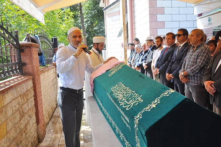 Kılıç Kardeşlerin yüreği anne acısıyla yandı 4 kilic cenaze 9 t6ZFbQK3rH