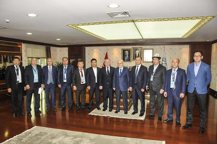 Kırgızistanlı başkanlardan Beykoz'a ziyaret 2 kirgizist WXrKjmF3wg