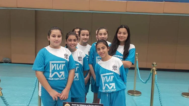 Rüzgarlıbahçe kızlarından Defne’ye ağır darbe 4