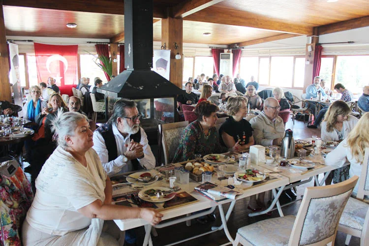 Vatan Partisi Beykoz'da Ümit Kocasakal'ı ağırladı 3 kocasakal vatanpar 6 YZv3zkg9 v