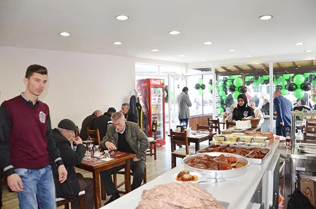 Sakarya’nın meşhur Islama köftesi Kavacık’ta 1 kofteci saffet kavac dztOrLQQVH