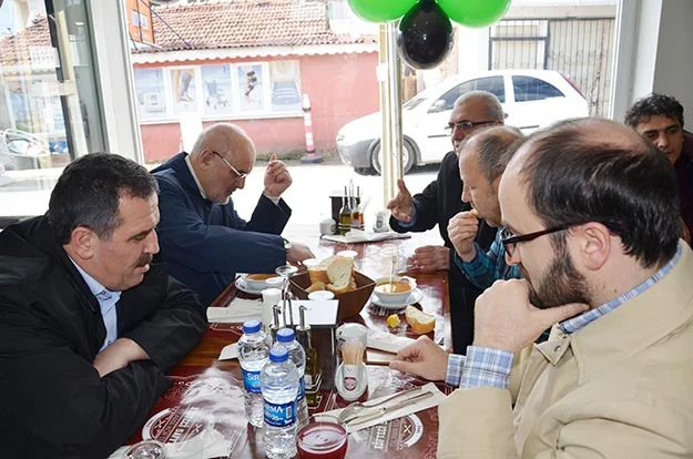 Sakarya’nın meşhur Islama köftesi Kavacık’ta 3 kofteci saffet kavac iNRSijF2aZ