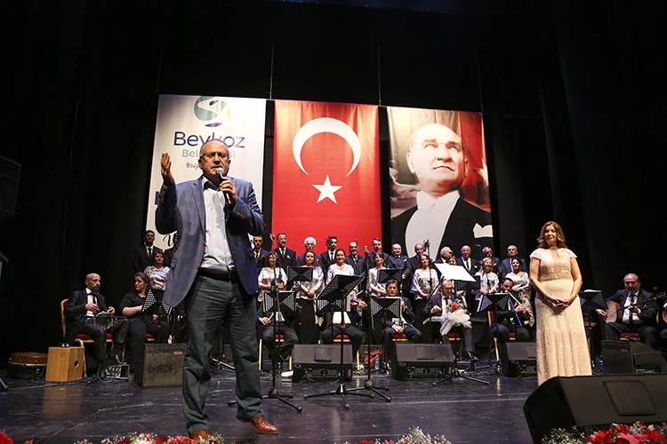 Beykoz Belediyesi Musiki Topluluğu’ndan bahar konseri 3 konser 2017 2 nevin caliskan 1 D0NrjmeFg4
