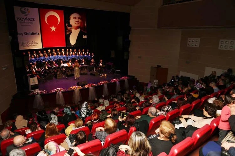 Beykoz'da bir Nevin Çalışkan klasiği 1 konser 2 aPbIN33XbI