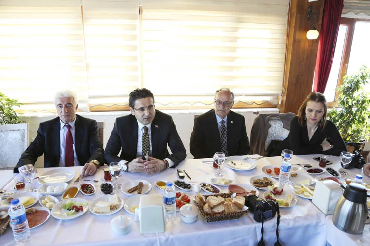 Beykoz Kent Konseyi, yerel basınla buluştu 1 konsey basi zyb6 YIj9o