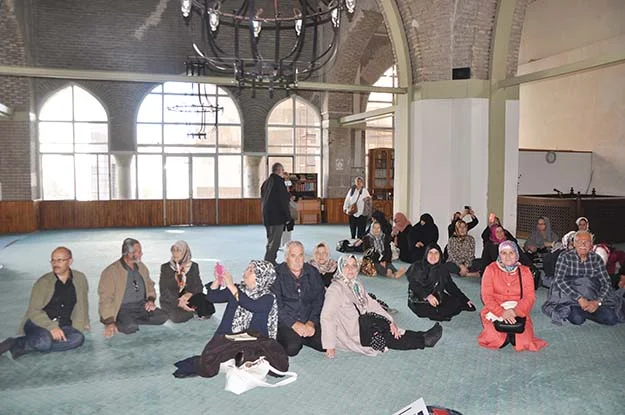 Beykoz’un Konya Hacıları mutlu döndü 12 konya beykoz 79 bWJ1hTMZ1f