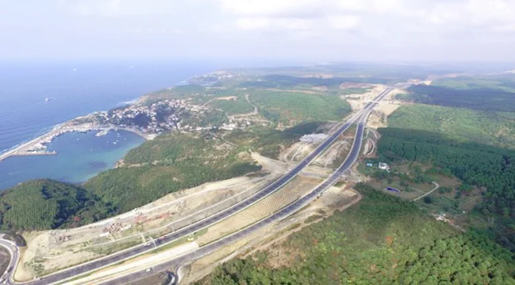 Muhteşem manzara Beykoz Anadolukavağı’ndan izlenebiliyor 11 kopru yavuzsultanselim beykoz geri say NRxm2 EehE