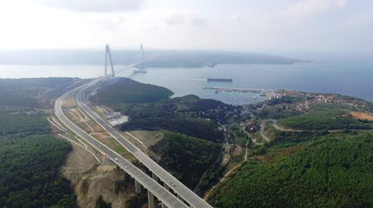 Muhteşem manzara Beykoz Anadolukavağı’ndan izlenebiliyor 24 kopru yavuzsultanselim beykoz geri sayi Sn1R2IvbSg
