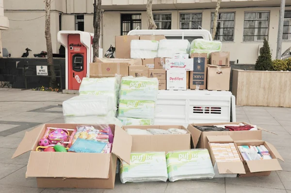 kucuk yur VDYyZuTqch