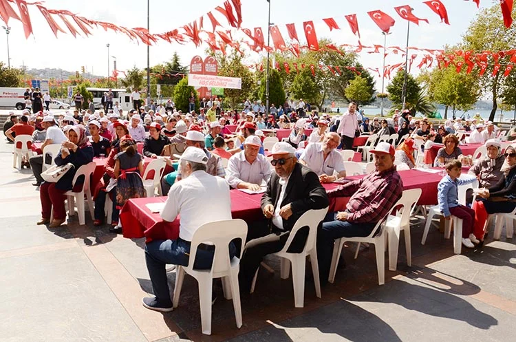 Beykoz’da millet bayramlaştı… 3 kurban bayram 2016 13 fWBv7Y7y 4