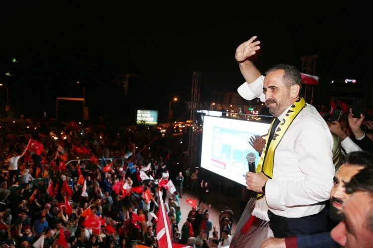 Beykoz halkı Başkanlık zaferini böyle kutladı 12 kutlama ak parti 15 qbJdv7I7Q3