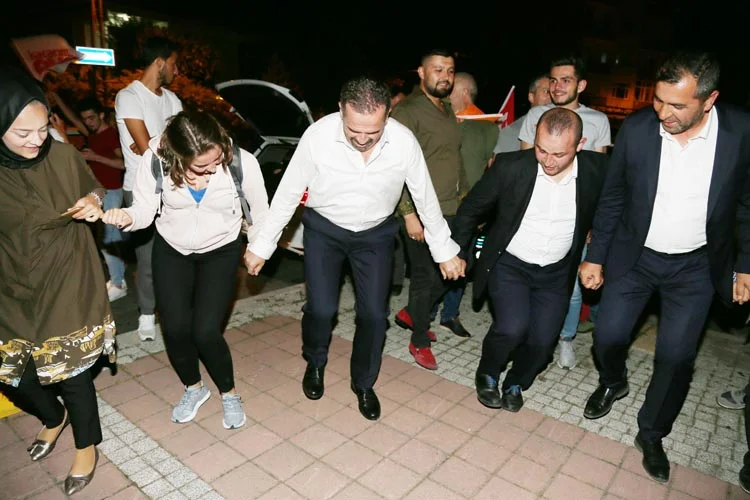 Beykoz halkı Başkanlık zaferini böyle kutladı 15 kutlama ak parti 29 YvutQGkmd9
