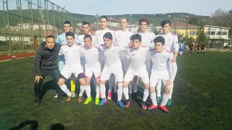 Beykoz liselerinin futboldaki başarısı 3 lise 4 JzMokKmYYv