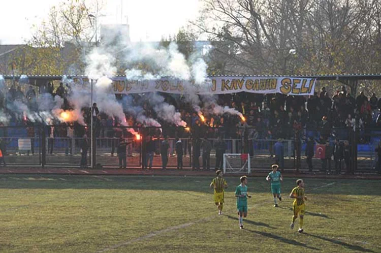Beykoz 1908 taraftarı Esenyurt’a akacak 1 m 06ztRFgwEz