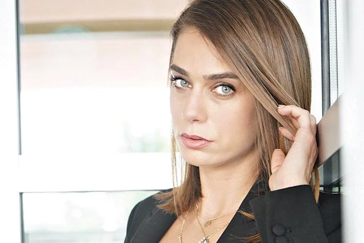 Beykoz’da bir magazin röportajı 2 magazin rop beykoz 1 Zx LiWi 8f