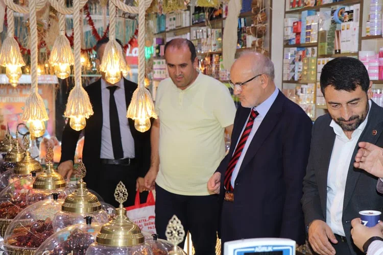 Beykoz Malatya Pazarı'ndan Çelikbilek'e teşekkür 1