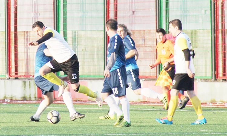 Beykoz Masterler ve Göllü puanları paylaştı 3 mamsterler 6 NXQ7K3ZDLl