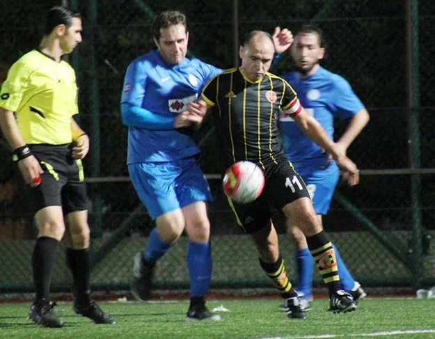 Masterler galibiyeti koruyamadı 4 master beyk BgUMs6rYIh