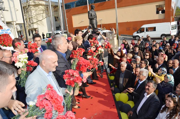 Beykoz’da 7. dönem resmen başladı 2 mazbata be Eh4nEG lNd