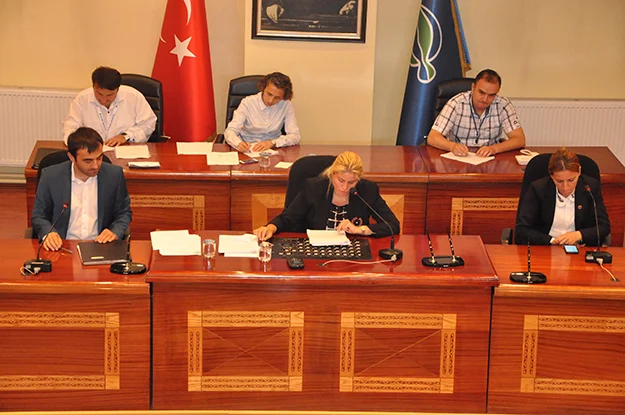 Beykoz Belediyesi'nden yardım yağmuru… 1 meclis 09 05 19 Jn8MnUIDyh