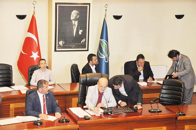 CHP'liler kazandı ama Beykoz kaybetti 1 meclis haziran 2016 ZrGFf9Q057