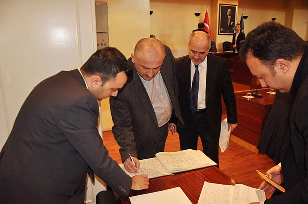 Beykoz Muhtarlarına Belediye'den 750 lira 2 meclis mart 2016 1 13 a EkVJINYd