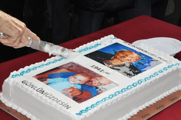 mehmet ali brand beyk TlSBfV9RzA