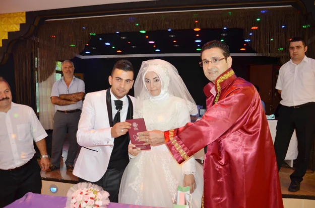 Ekici ve Zur Ailelerinde nikah akdi 1 mer j8lZIegp4t