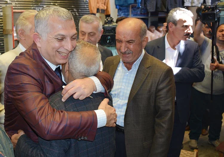 CHP’nin tepe yönetimi Türkiye’ye ait değildir 4