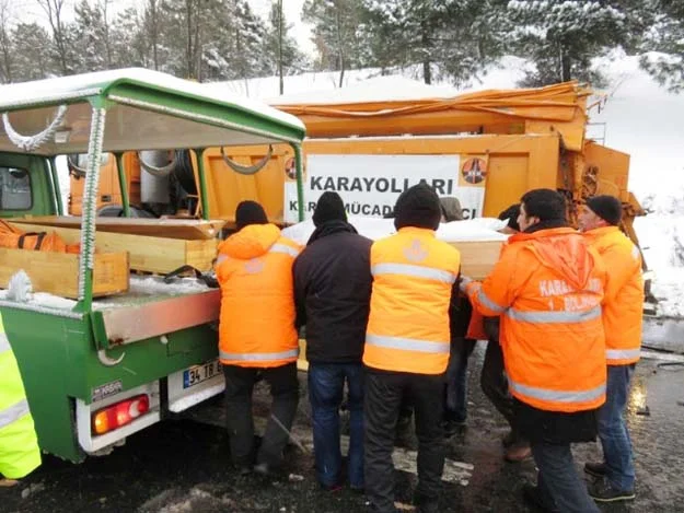 Mustafa Gürkan'ın acı günü 3 mgurkan aci gu HHW5E