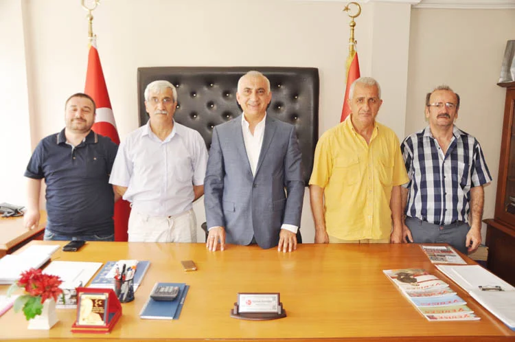 MHP'liler parti binasında bayramlaştı 1 mhp bayram 6 YKPcvQC j