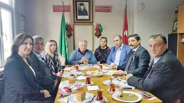 MHP'li Soylu'dan Beykoz'a özel ilgi 4 mhp leyl yl39ImirOE