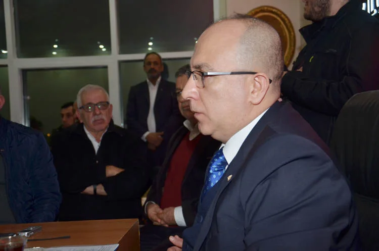 MHP’li Ulvi Yönter, Beykoz’da dert dinledi 4 milletvekiliyonterdertdinled cd4zUOZzPc