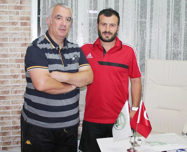 mkavacksop hiGhIpYPJV