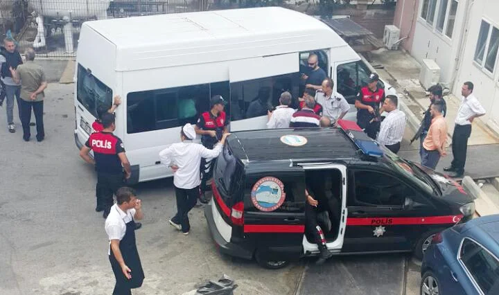 Beykoz'da linç girişimine karşı araç içinde muayene 2 muayene beykoz