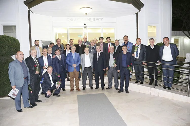 Beykoz muhtarlarına yoğun ilgi var… 3 muhtar beykoz 1 OpBlAu7EFK