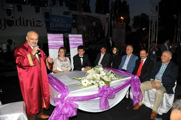 23 çift Sandal konseriyle evlendi 1 mustafa konser beykoz iL uerFOlz