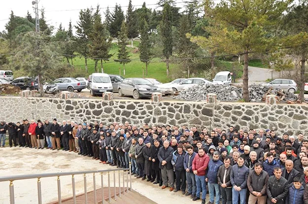 Beykoz'da iki çocuk yetim kaldı 1 mustafa toprak cena Vy8 AIGpel