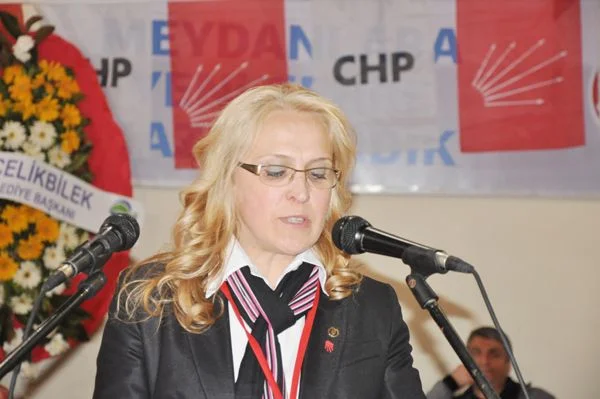 CHP’li Nagihan Akan sonunda patladı! 1 nagijan oze kymleaqe9v